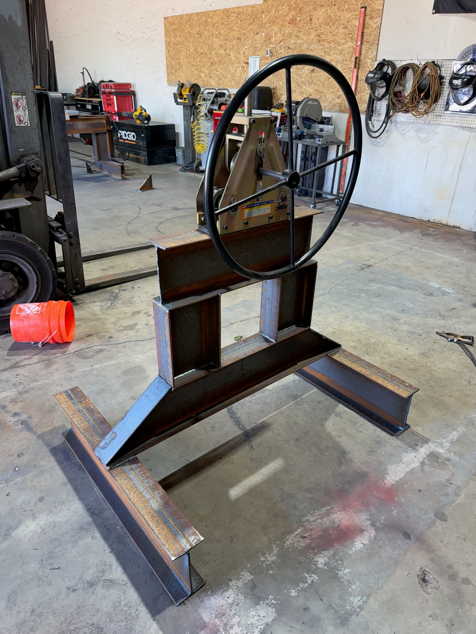 Custom fabricated steel stand in the Claudio Welding workshop